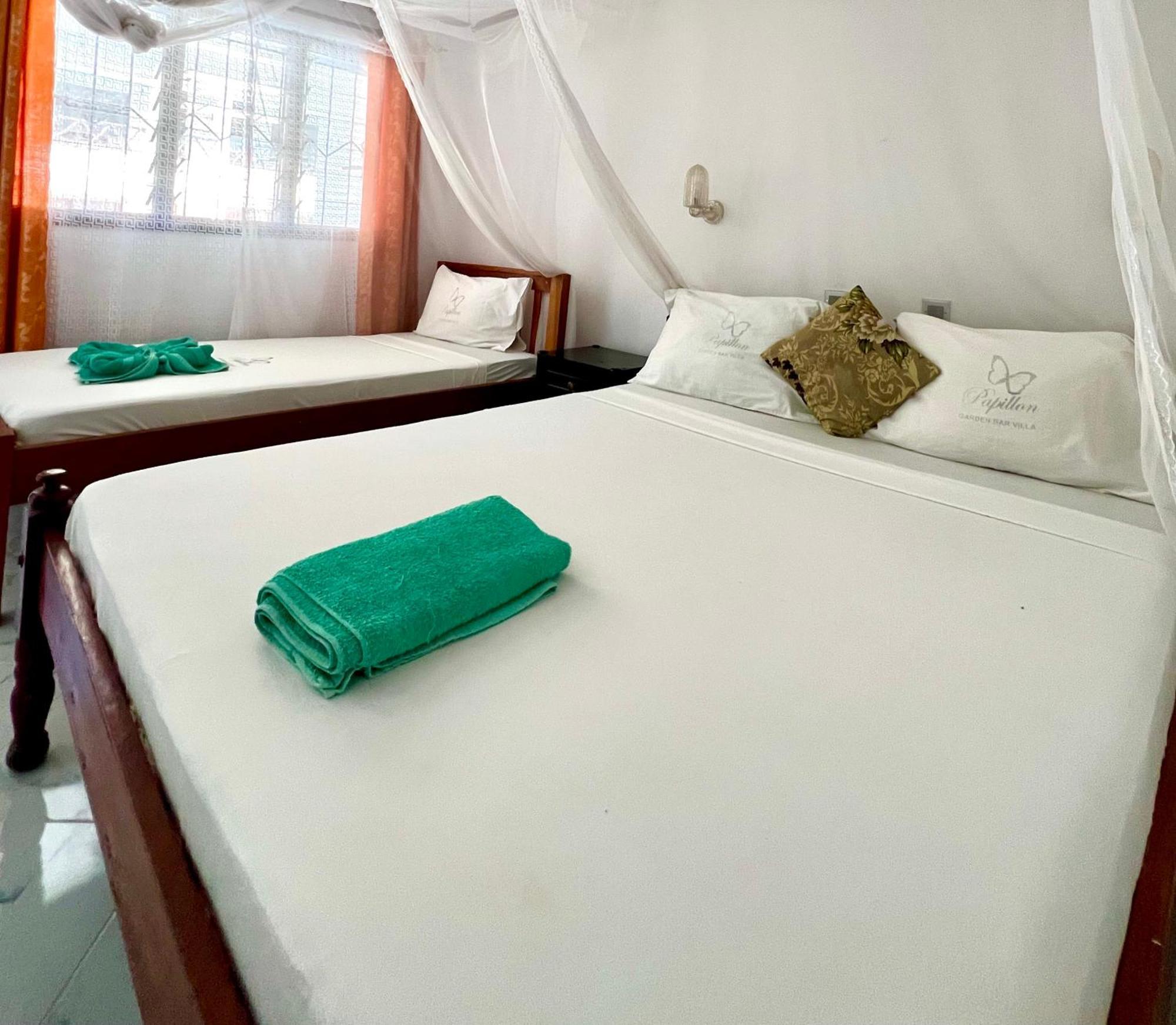 Papillon Garden Bar Villas Bamburi Bagian luar foto